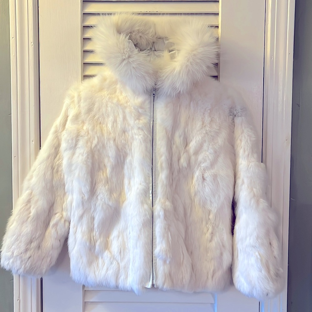 CHEBELLO WhIte Faux Fur Genuine Lester Hooded Jacket / Coat | Medium Fits Small
